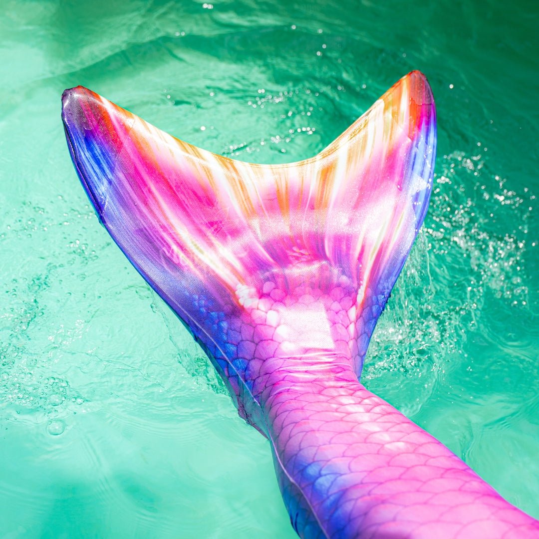 Lose Meerjungfrauenschwanz Tropischer Sonnenuntergang